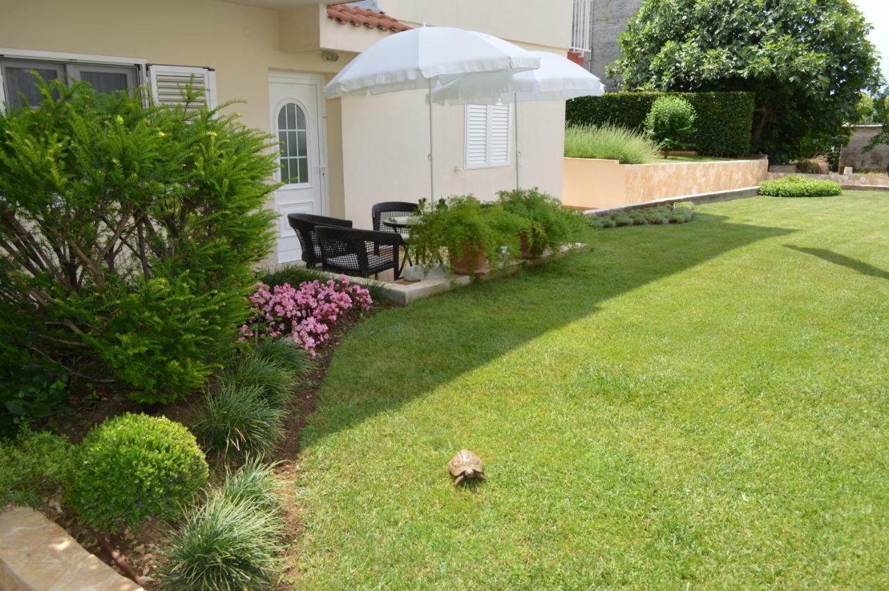 Apartmani Milin ซาดาร์ ภายนอก รูปภาพ